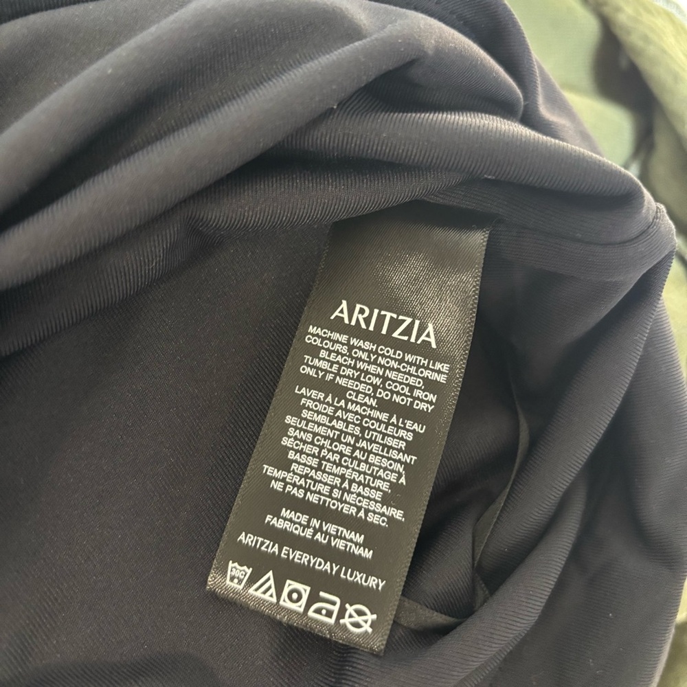 Aritzia Original Contour Squareneck Bodysuit - Picture 10 of 11